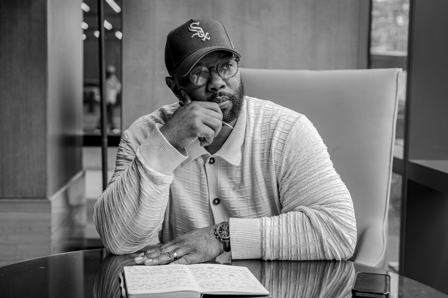 Branding portrait, editorial black & white 5